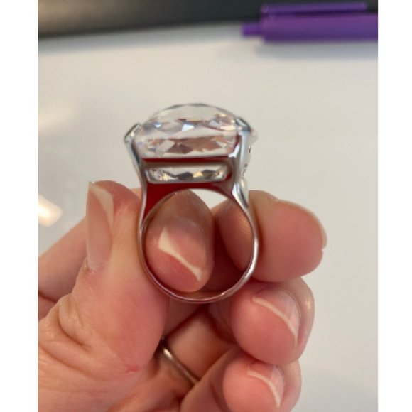 Size 52 (6) NEW Genuine Swarovski Brand Merlin Ring - Picture 5 of 5
